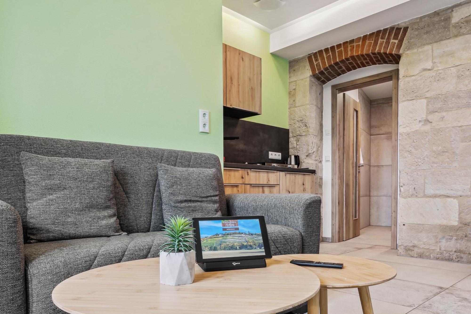Apartmenthaus Schlag Наумбург Екстериор снимка