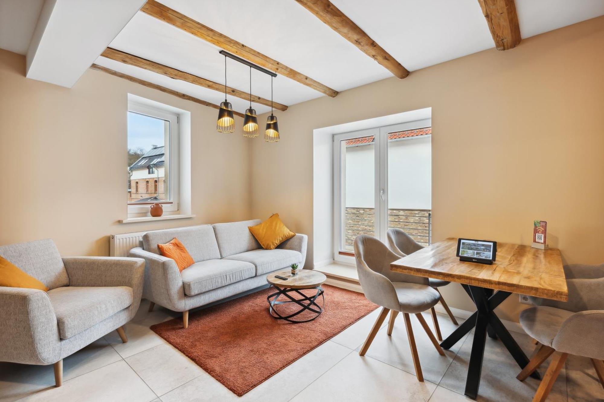 Apartmenthaus Schlag Наумбург Екстериор снимка