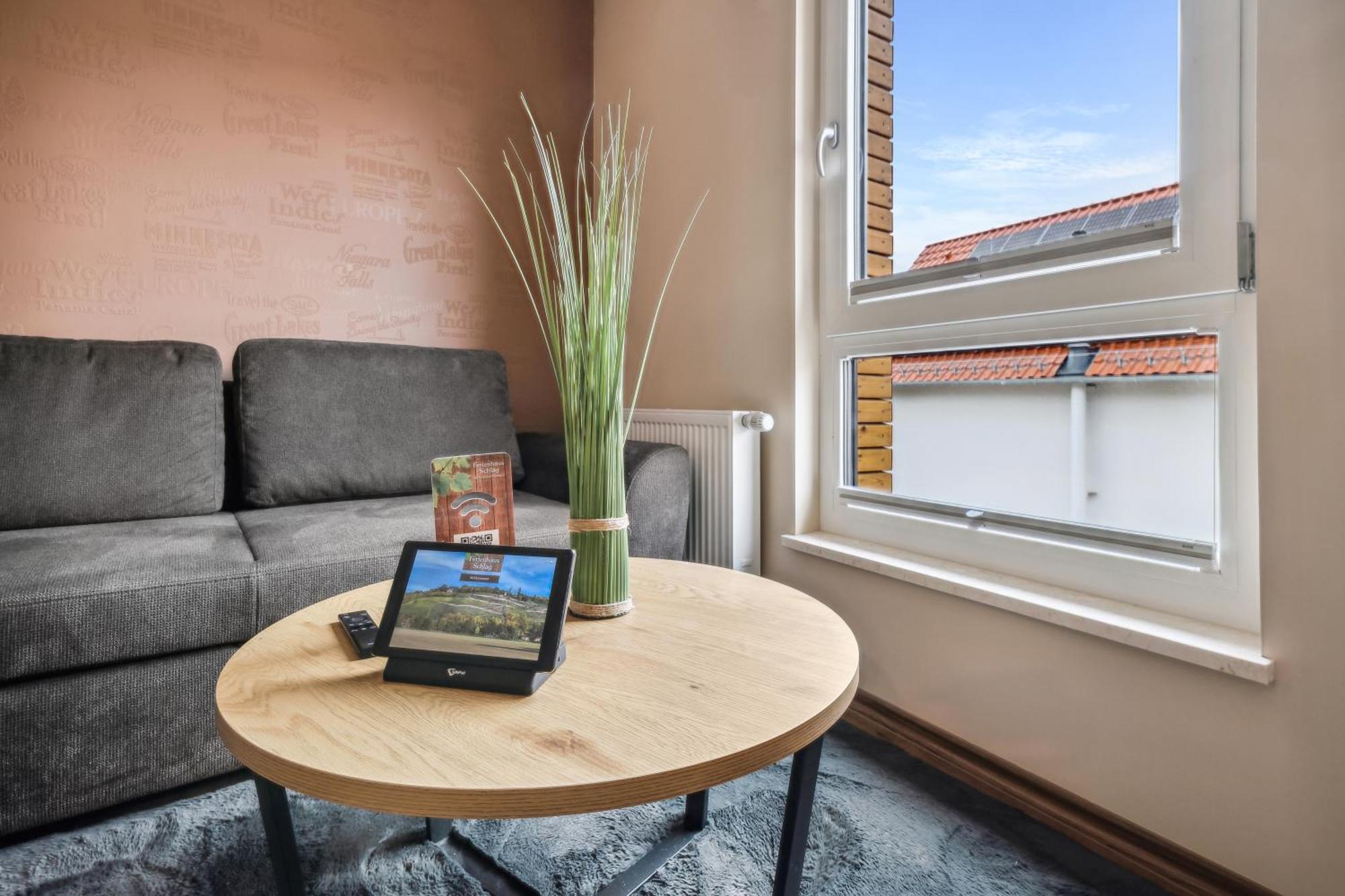 Apartmenthaus Schlag Наумбург Екстериор снимка